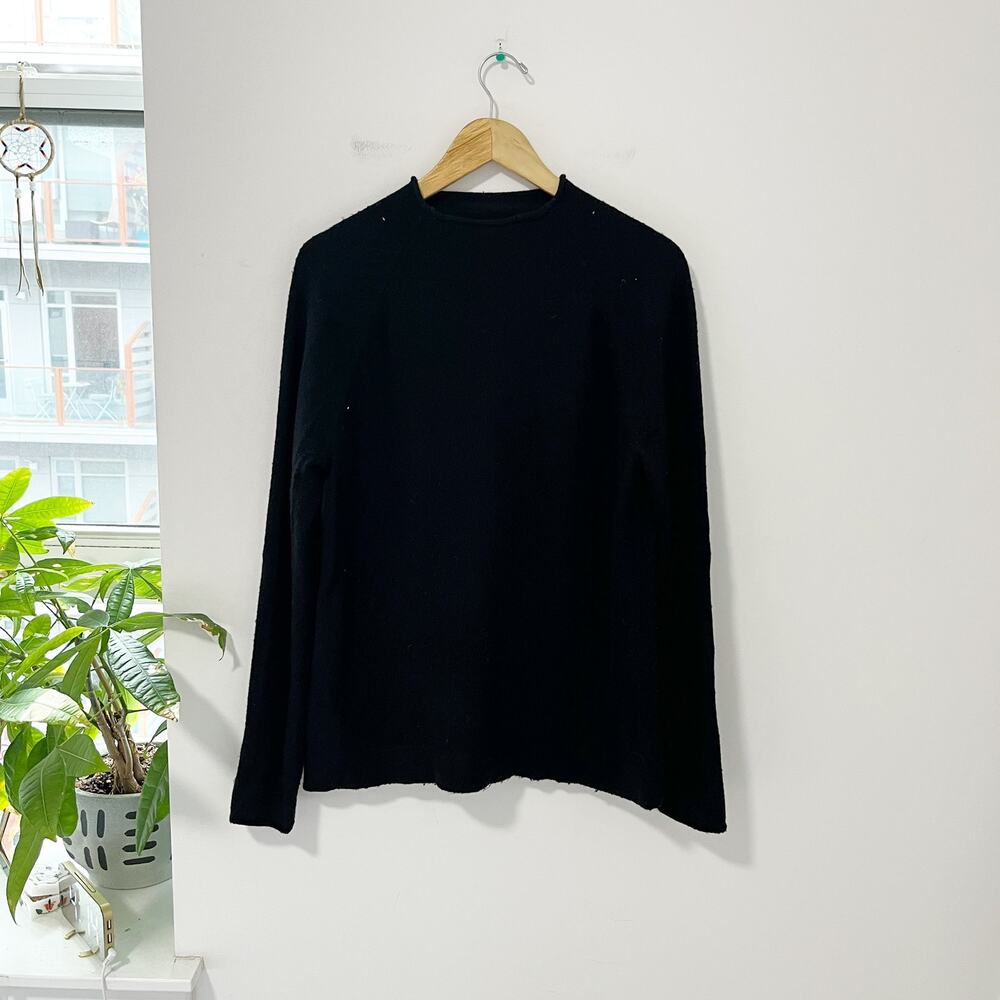 Gap Black Fuzzy Mockneck Sweater Size Large